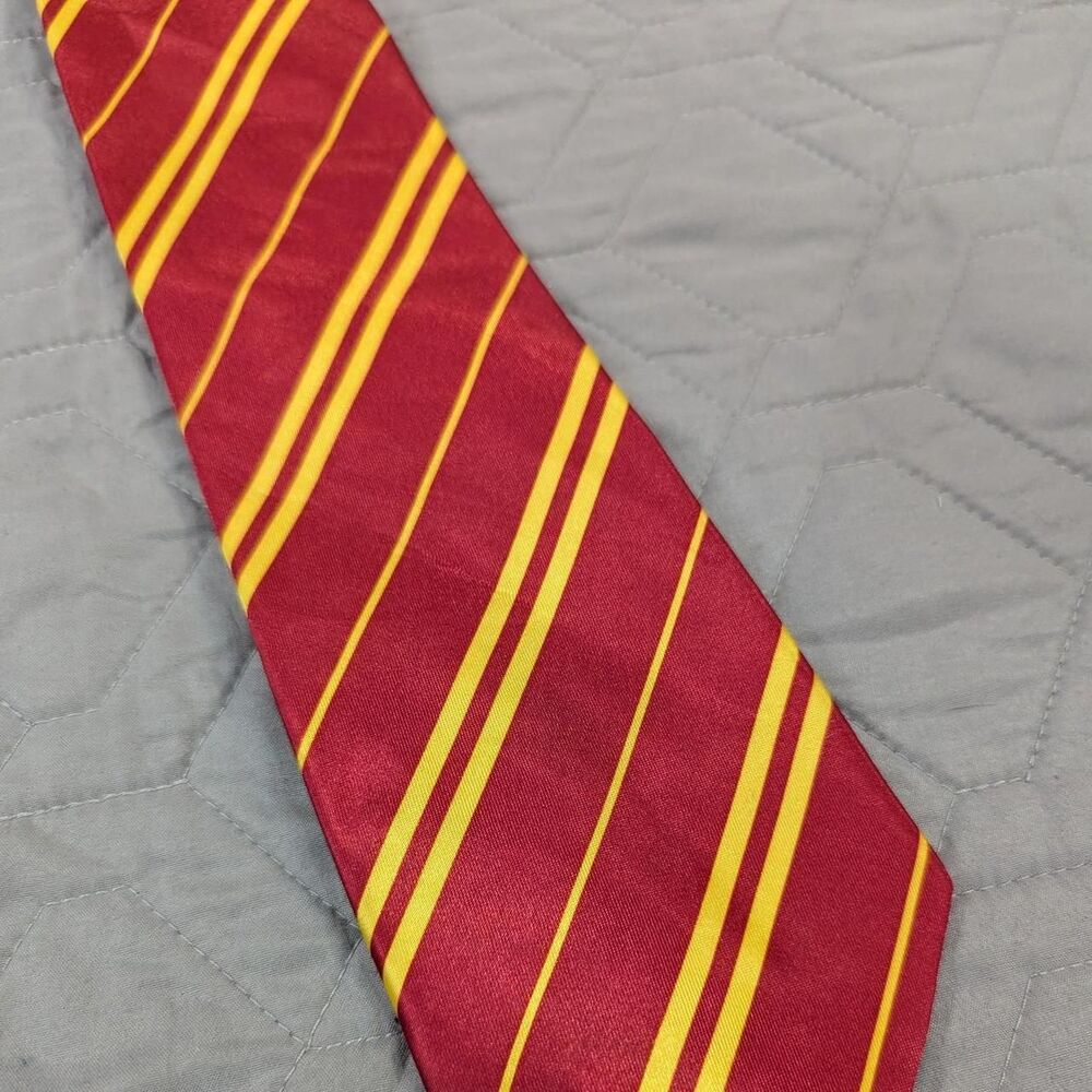 Harry Potter Gryffindor Red & Yellow Striped Tie